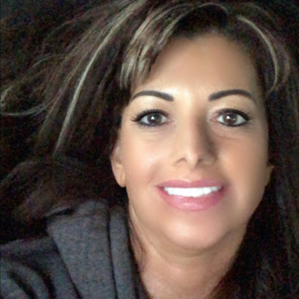 Meet your Posher, Michele